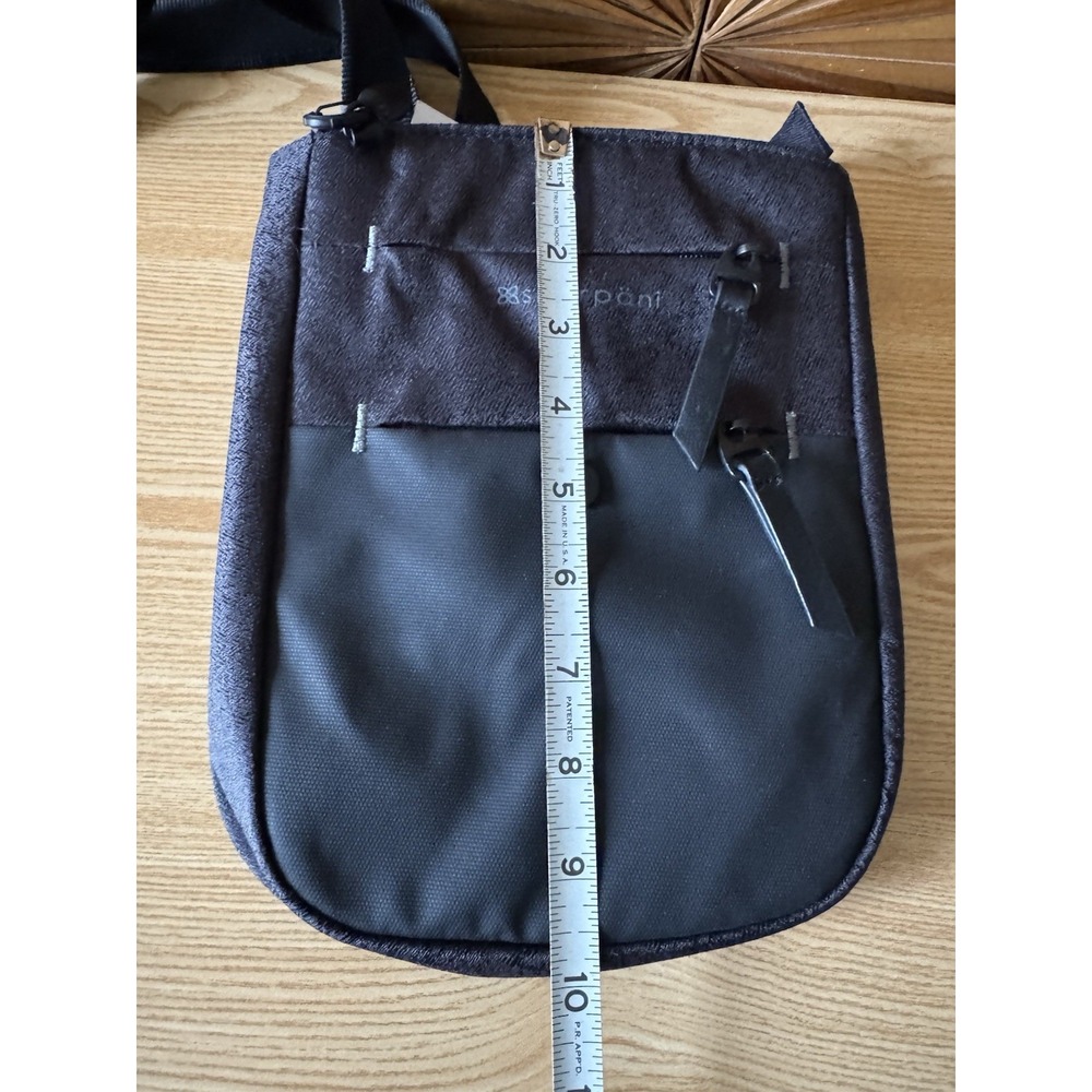 NWT Sherpani Lima Adjustable Antitheft Crossbody Bag With Bag Lock, Black - Picture 4 of 8